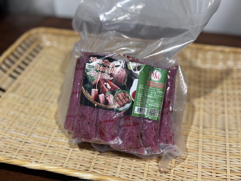 ネムチュア Nem Chua 高田馬場 VietMart