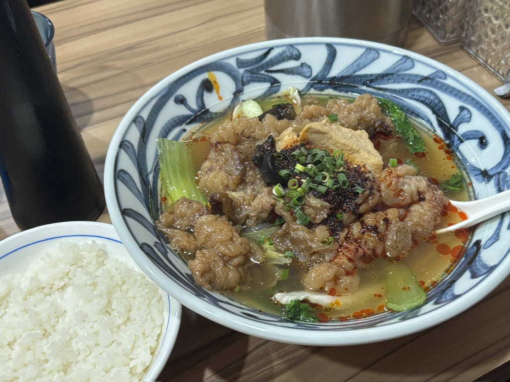 西安料理 丸子烩菜 牛肉団子野菜煮込み(池袋・酥肉坊)