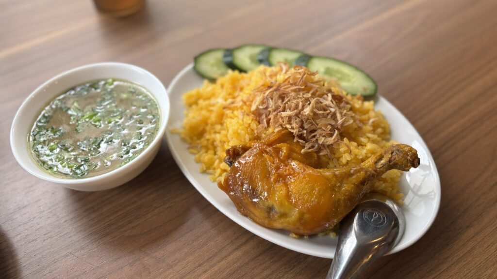 コムガーソイモー Cơm gà xối mỡ 西川口 Phúc Khang