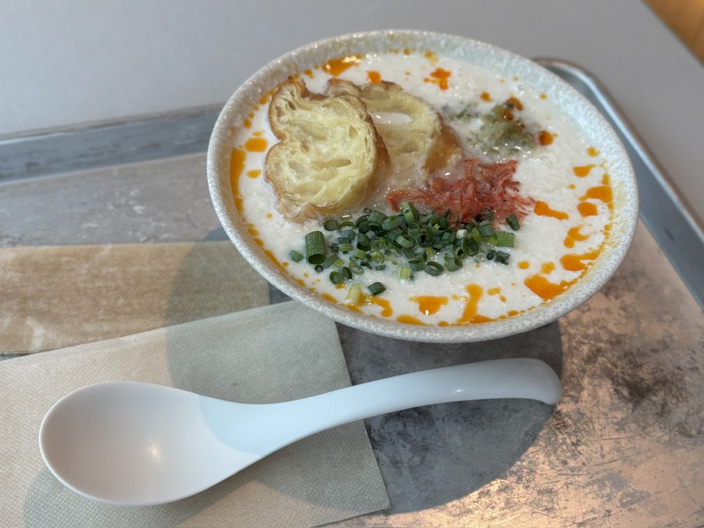 豆乳専科 Esola池袋店の鹹豆漿(シェントウジャン)
