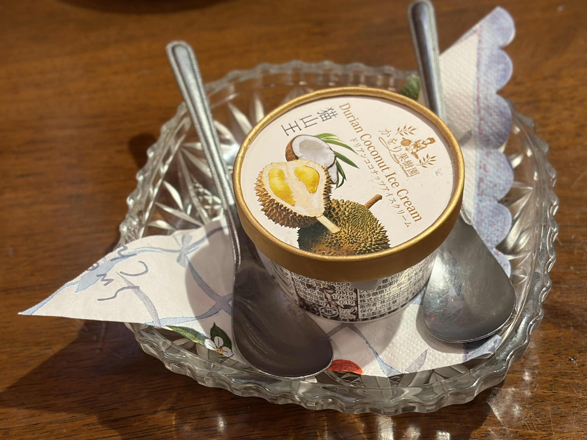池袋 マレーチャン ドリアンアイスクリーム